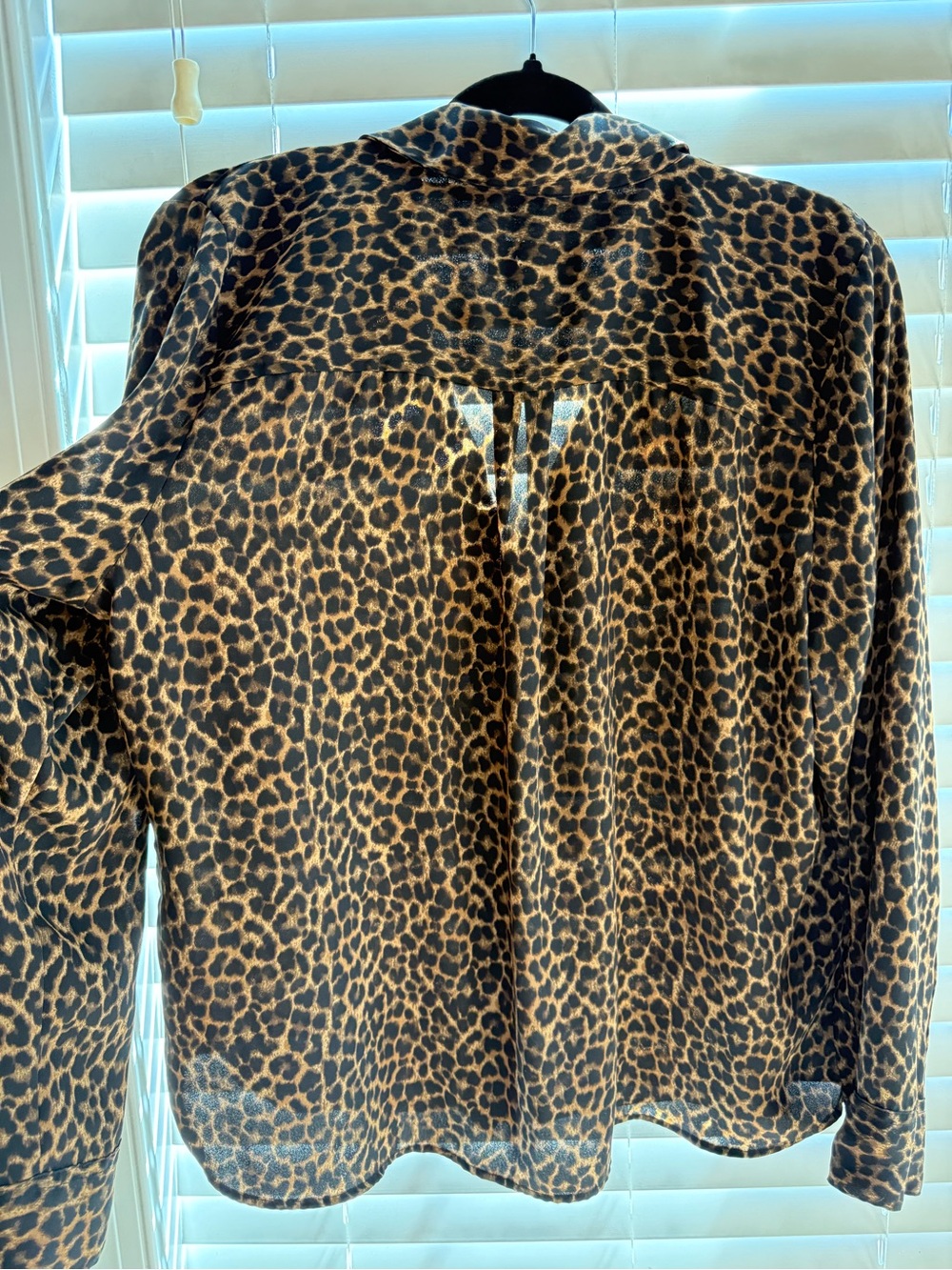 Leopard Print Button-Up Blouse - Picture 3 of 3